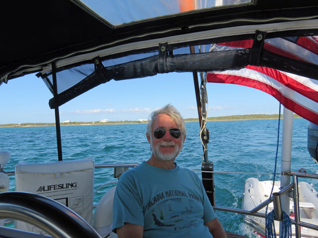 Southbound from Sugarloaf Cay