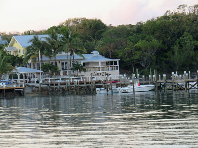 Firefly Resort, Elbow Cay