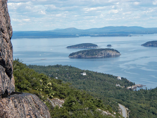 Looking North from the Precipace Trail