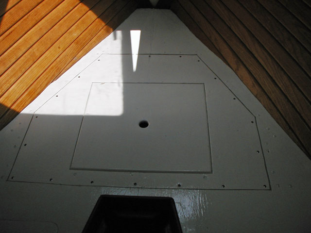 Fresh Paint for V-Berth